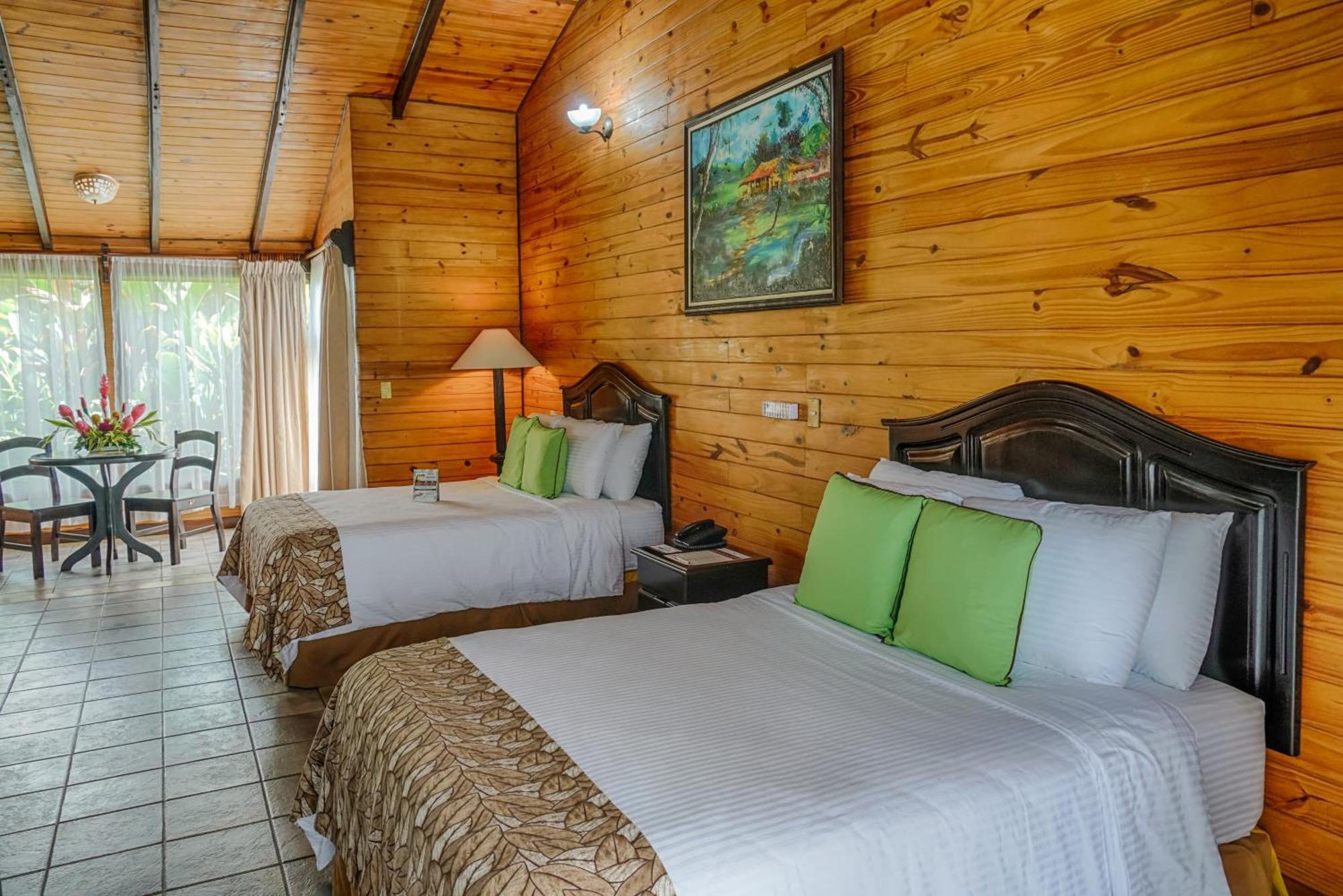 Montana De Fuego All Inclusive La Fortuna Room photo