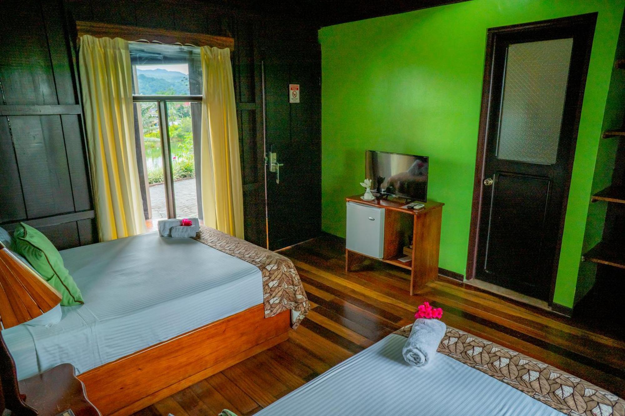 Montana De Fuego All Inclusive La Fortuna Room photo